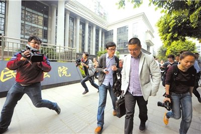 律師堅(jiān)稱張貴英無(wú)罪 對(duì)其不上訴感到詫異和遺憾